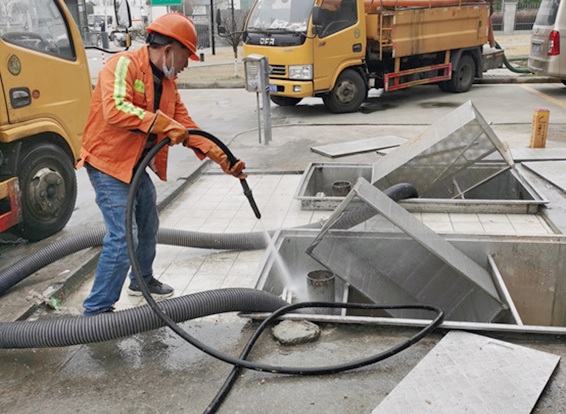 泸溪隔油池清理